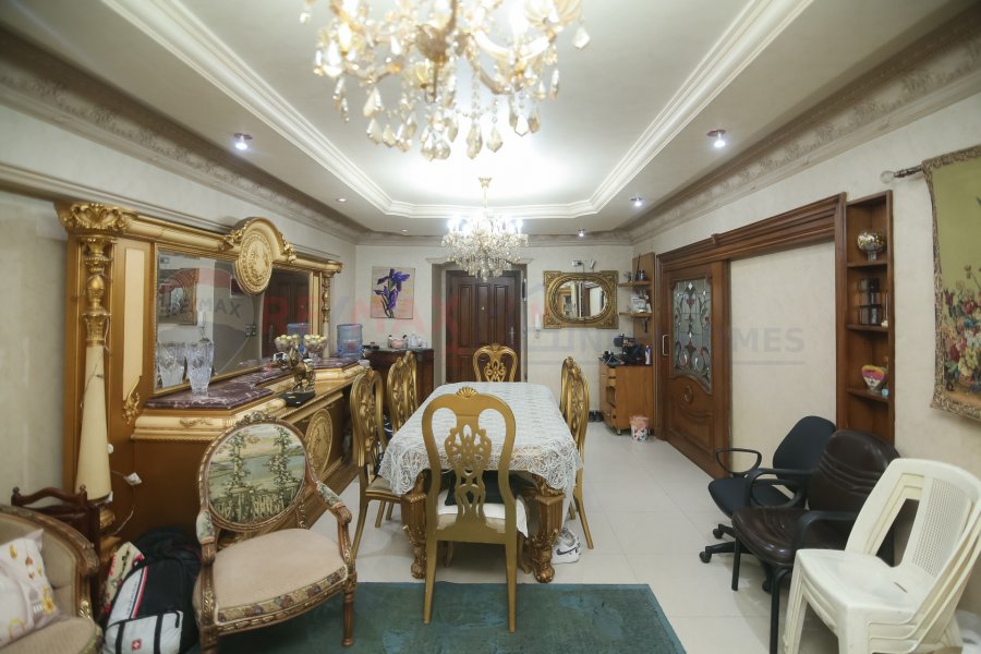 Apartment for sale 195 m Moustafa Kamel (Abu Qir st.)