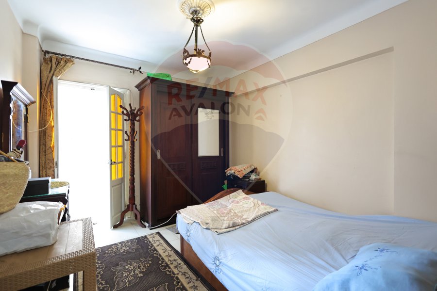 Apartment for sale 125 m Ibrahimiyya (Second number from the sea)