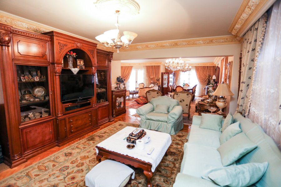 Apartment for Sale 277 m gleem (directely on taram station)