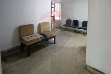Administrative headquarters for rent 170 m