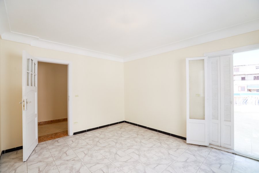 شقة للبيع 265 م العصافرة ( ش جمال عبد الناصر ) -