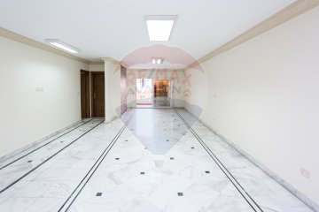 Apartment for sale 250 m Louran (Abu Qir St.)