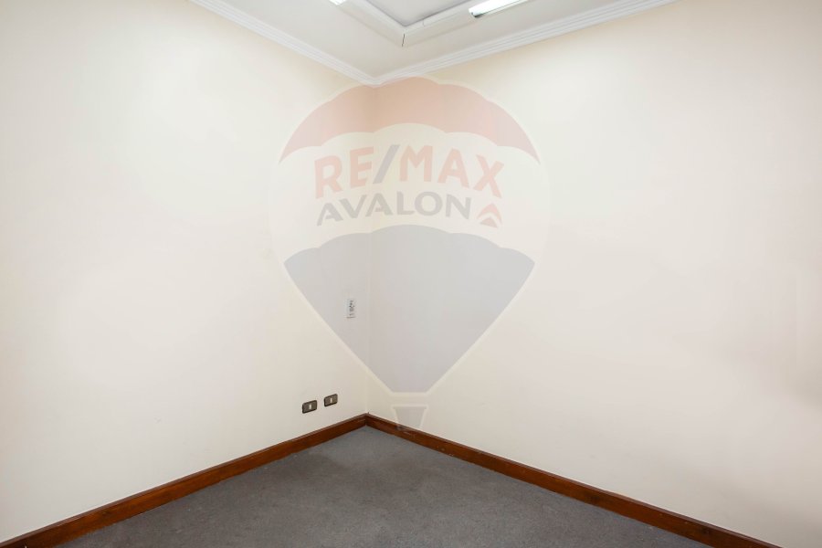 Administrative unit for sale 370 m Smouha (Fawzy Moaaz st.)