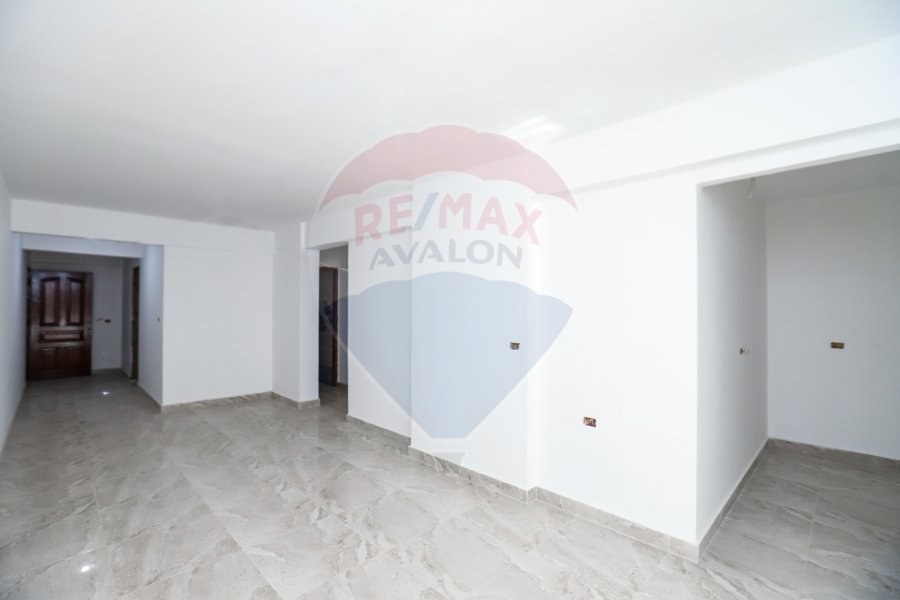 apartment for sale 120 Moharam Bek ( Sama Compound )
