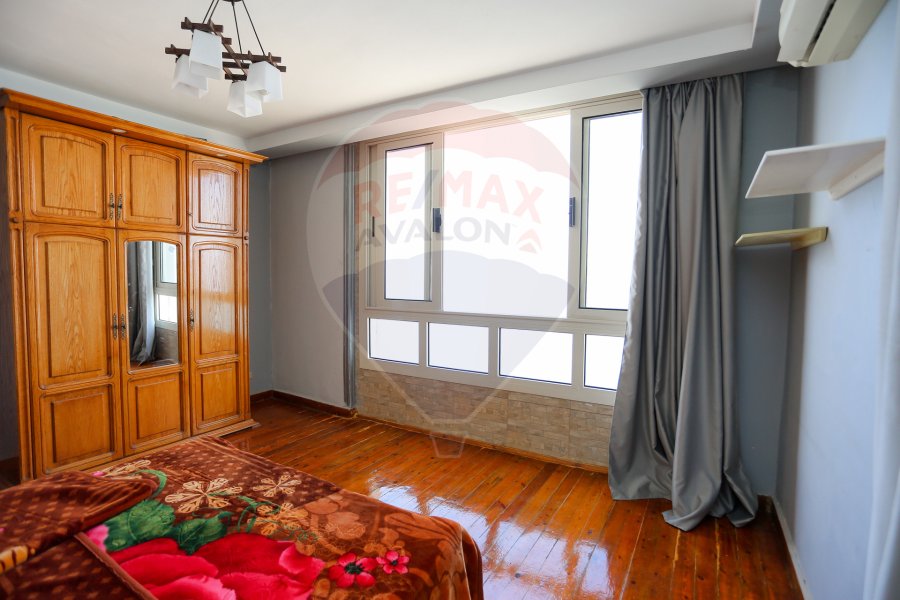 Apartment for rent 300 m Sidi Bishr (Next to Hilton)