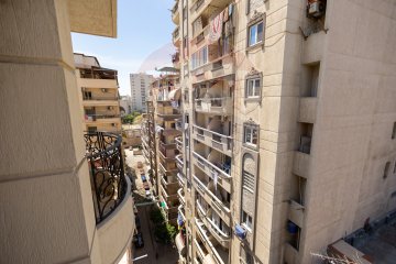 Apartment for sale 130 m Kafr Abdo (Ibrahim ragi St.)