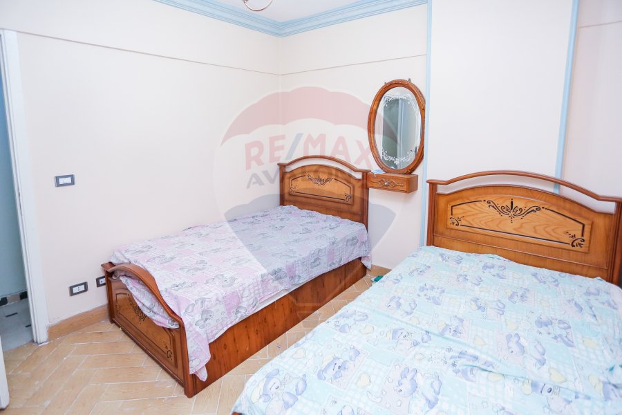 Apartment for sale 120 m Sporting (Steps From Ibrahimya Bridge)