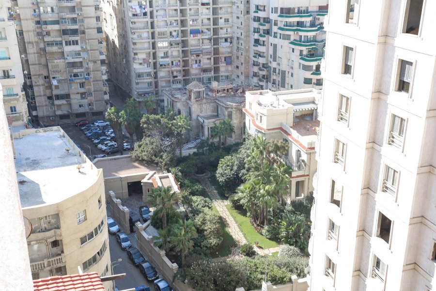Apartment For Sale 140 m + Private Roof Louran (EleqbalSt.)