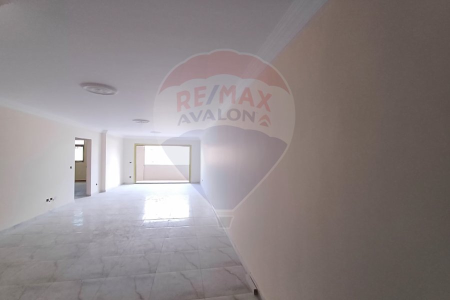 Apartment for sale 230 m Smouha (Crystal Towers)