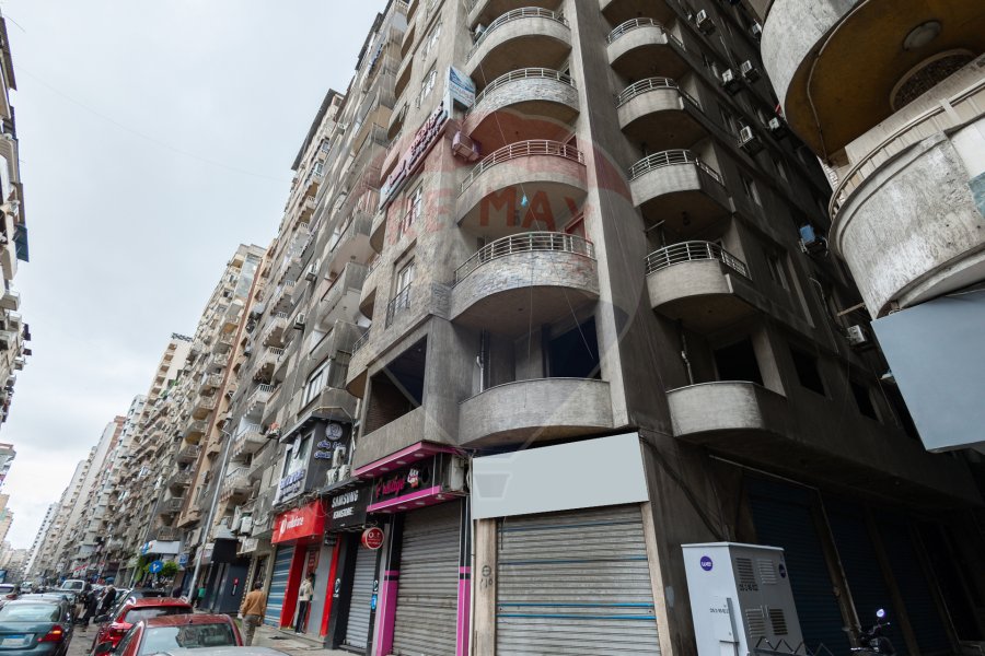 Mezzan for sale 233 m Al-Mandara (Gamal Abdel Nasser main st.)
