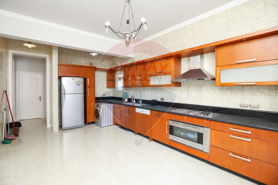 Villa for Rent 630 m King Mariout (compound El Orouba)