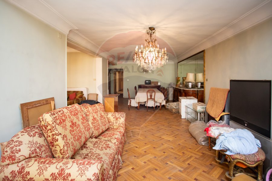 Apartment for sale 210 m Roushdy (Abu Qer St)