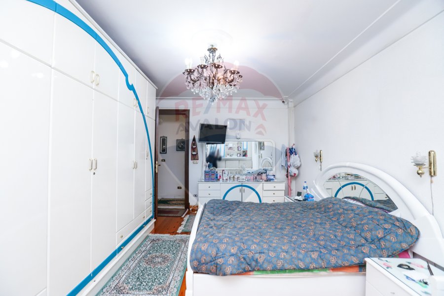 Apartment for sale 350 m Louran ( Sharaawy St- El Watanyah Towers )