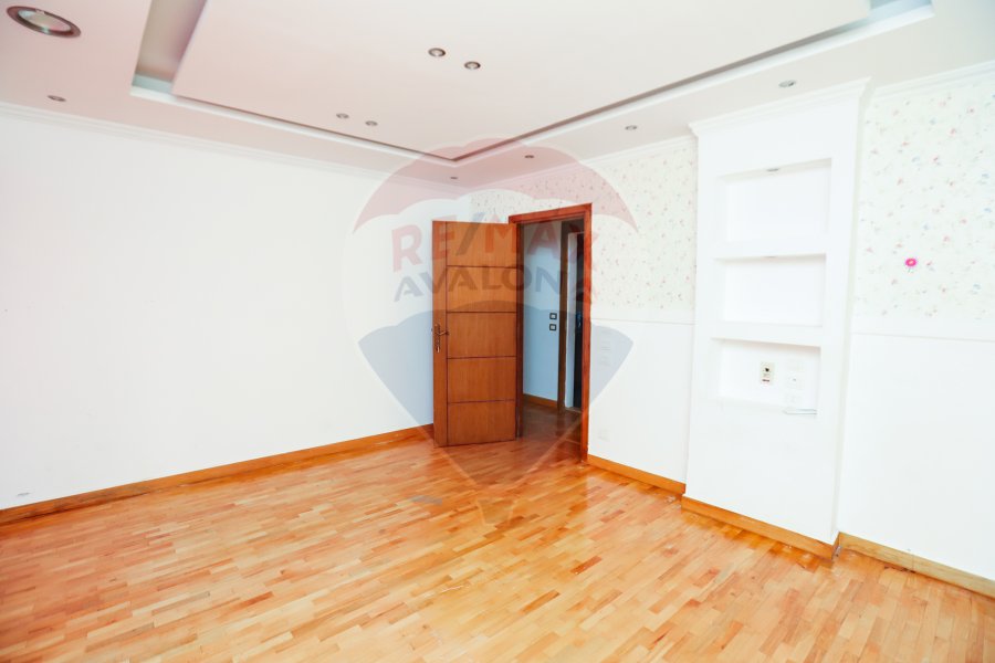 Apartment for Rent 175 m Louran (El Eqbal St)