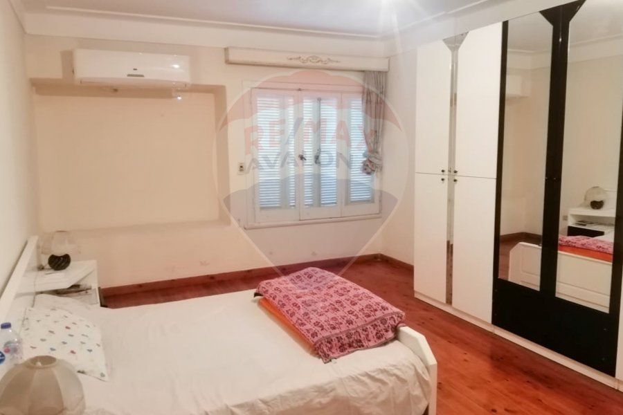 Apartment for rent 240 m Louran (Abd El-Salam Aref St)