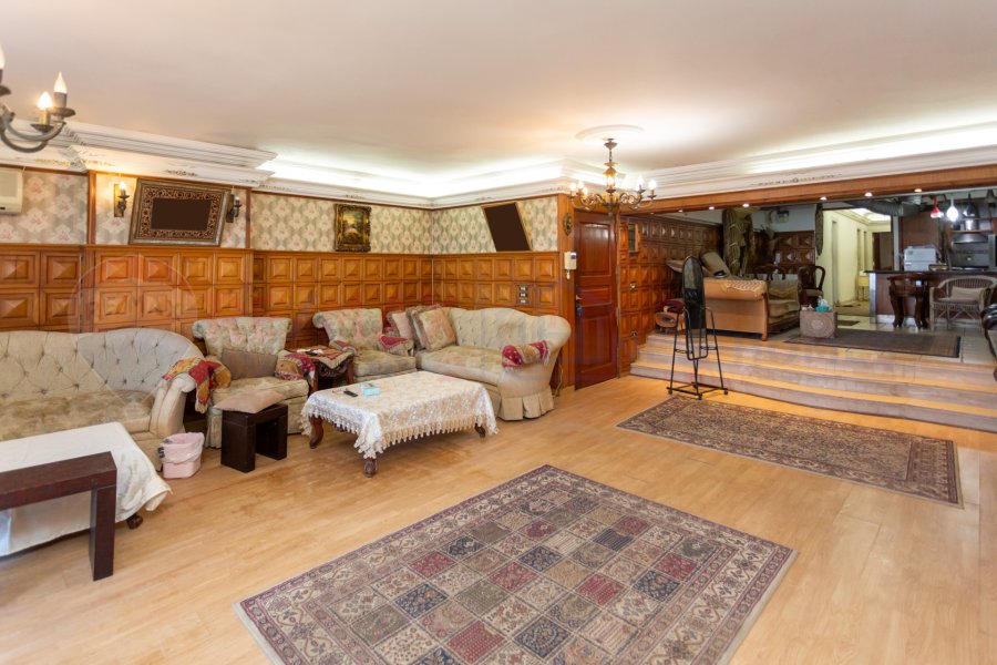 Apartment for sale 225 m Camp Chezar (directly on the sea)
