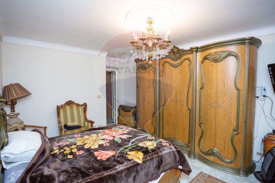 Apartment for sale 170 m Al Saraya (Directly on the sea)