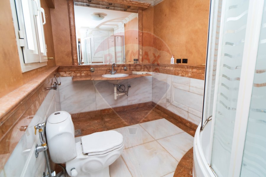 Duplex apartment for sale 370 m Smouha (Mostafa Kamel St.)