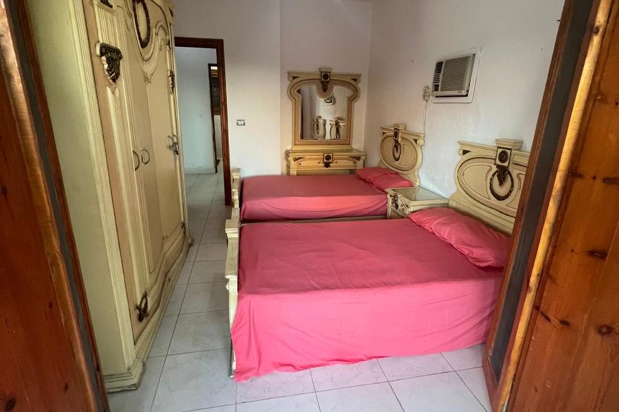 Furnished ground chalet + Garden for rent (Marina 7)