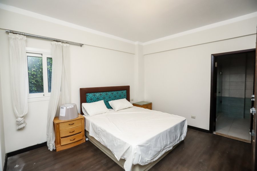 Licensed & Registered Villa for sale 650m King Marriott (Compound 8)