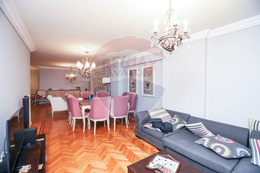 Furnished Apartment For Rent 190 m Kafr Abdo ( Ismailia St. - Heritage Bldg. )