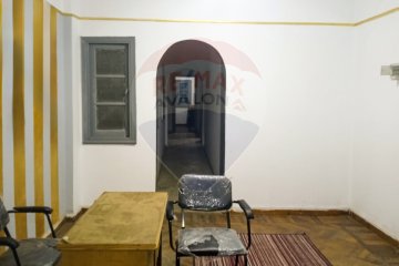 سنتر تعليمي للايجار 180 م سيدي بشر (خطوات من شاطئ السرايا)