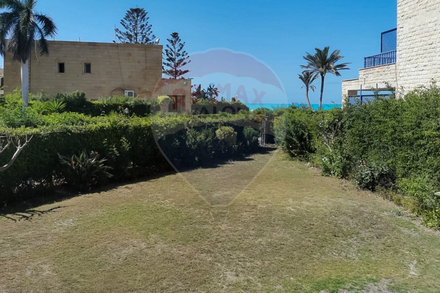 Villa for sale North coast (Marina 5 - Al-Jawhara Lisan Al-Wazara) 1,200 m