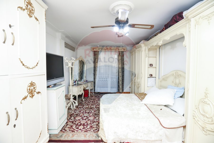 Apartment for sale 350 m Louran ( Sharaawy St- El Watanyah Towers )