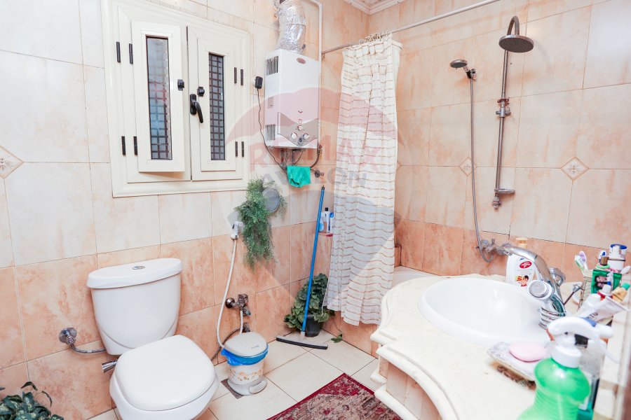 Apartment for sale 280 m Saba Basha(sec num from the sea)