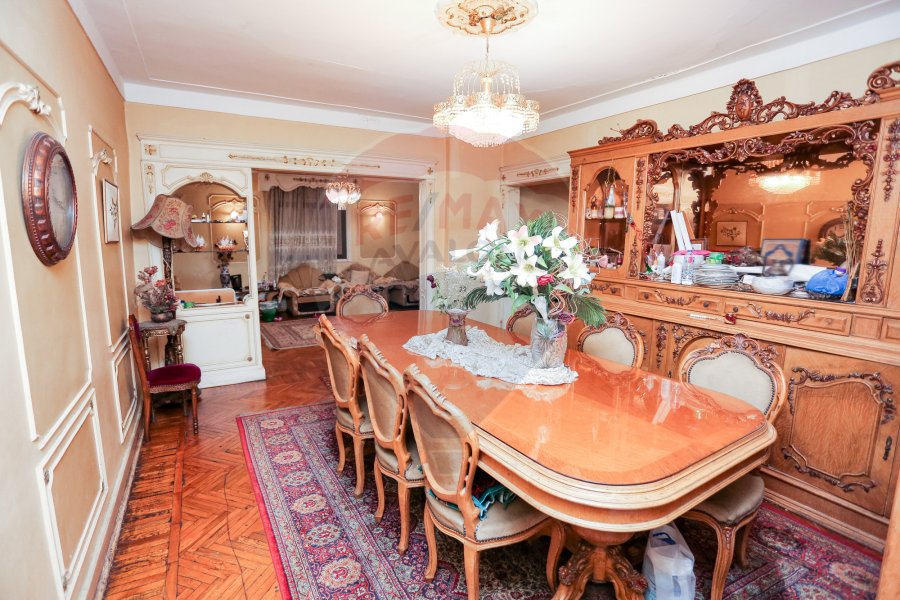 Apartment for sale 280 m Saba Basha(sec num from the sea)