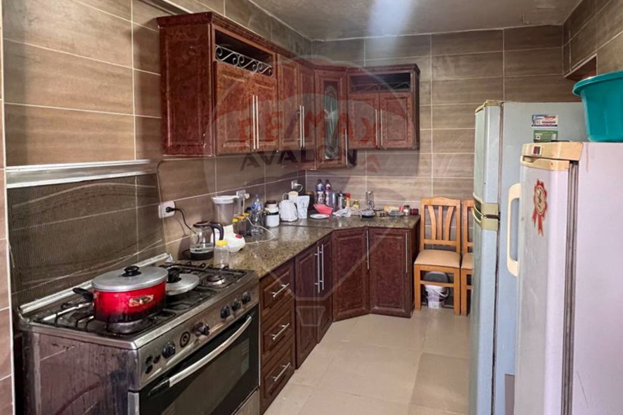 Stand alone villa for sale (Heliobeach) 700 m