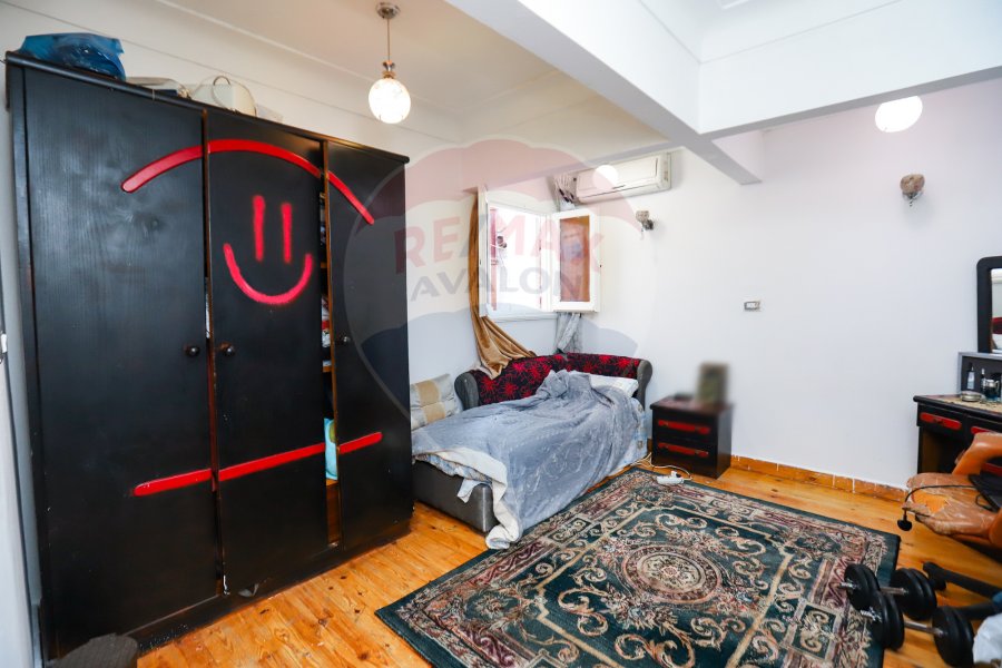 Apartment for sale 180 m Cleopatra ( Second Num from the Sea )