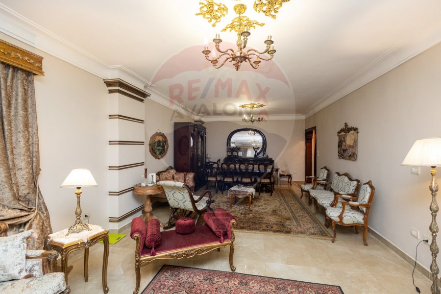 Apartment for sale 210 m Sidi Bishr (The second number of the sea)