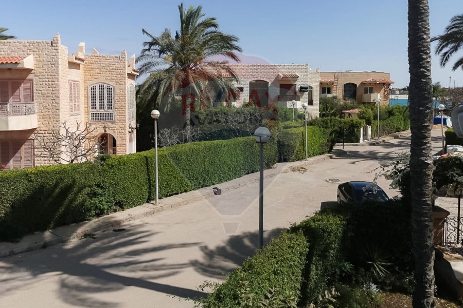 Villa for sale North coast (Marina 5 - Al-Jawhara Lisan Al-Wazara) 1,200 m