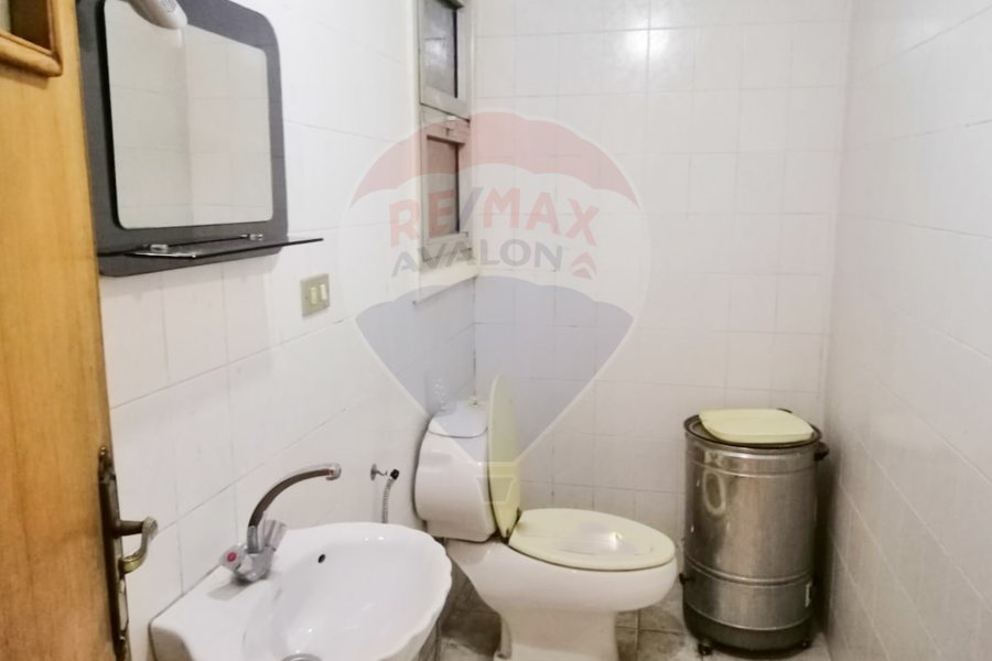 Apartment for rent 240 m Louran (Abd El-Salam Aref St)