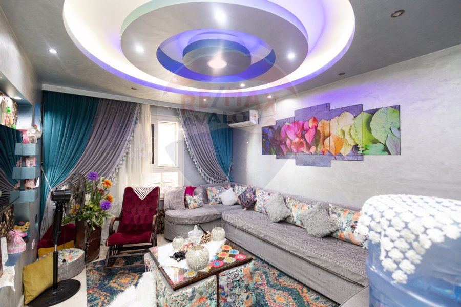 Apartment for sale 125 m Moharam Bek (Al-Swaleh)