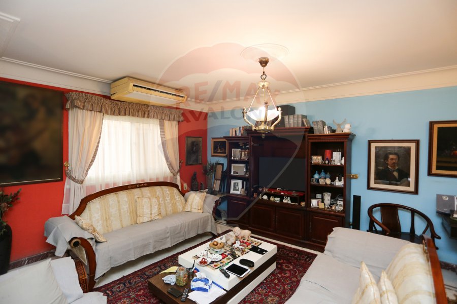 Apartment for sale 240 m Stanly (Ahmed Sabry St)