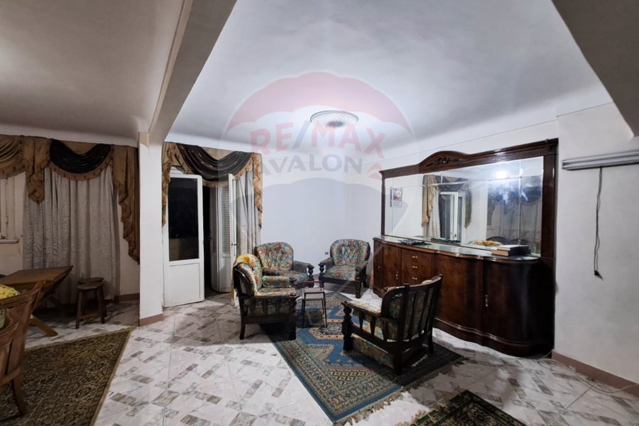 Apartment for sale 150 m Miami (Khaled Ibn El-Waleed st.)