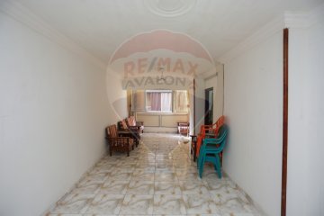 Apartment for sale 130 m El-Mandara (Sidi Kamal St)