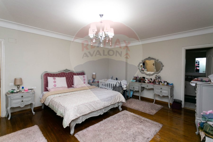 Apartment for sale 266 m Smouha (In front of The Grand Plaza Hotel)