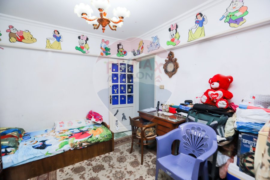 Apartment for sale 160 m Louran (Steps from abo qeer st & Teram.)