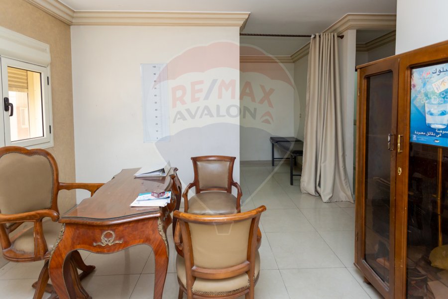 Apartment for sale 135 m Moharam Bek (Al-Suez Qanal st.)