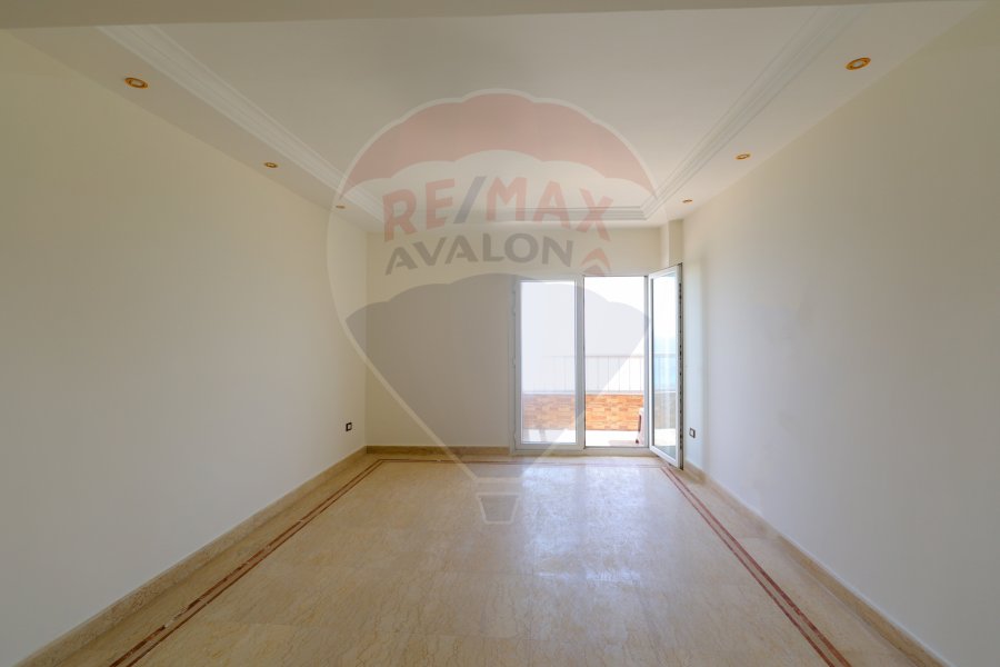 Apartment for sale 127 m Miami (Directly on the sea)