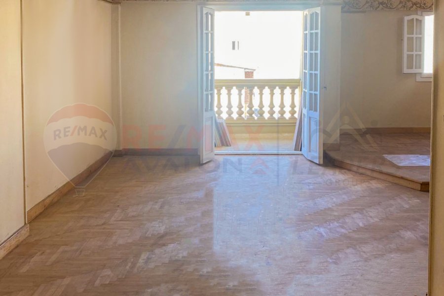 Apartment for sale 150 m Tharwat (Abdel Moneim Al Dalil St.)
