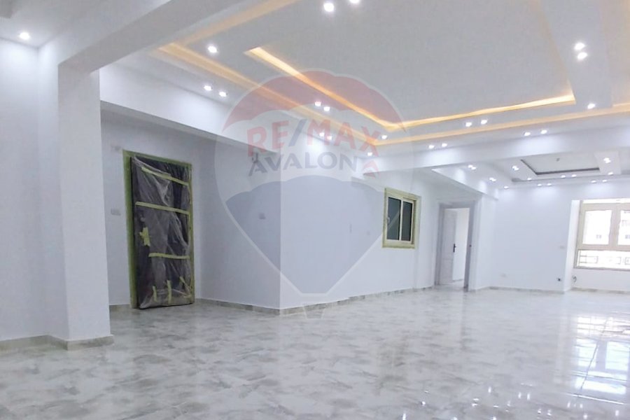 Apartment for sale 150 m Miami (Arab Academy directly)