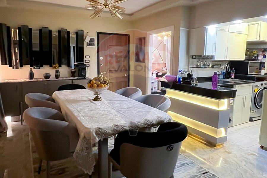 Apartment for sale 100 m in Sidi Bishr (both sides of the sea next to Bir Masoud) -