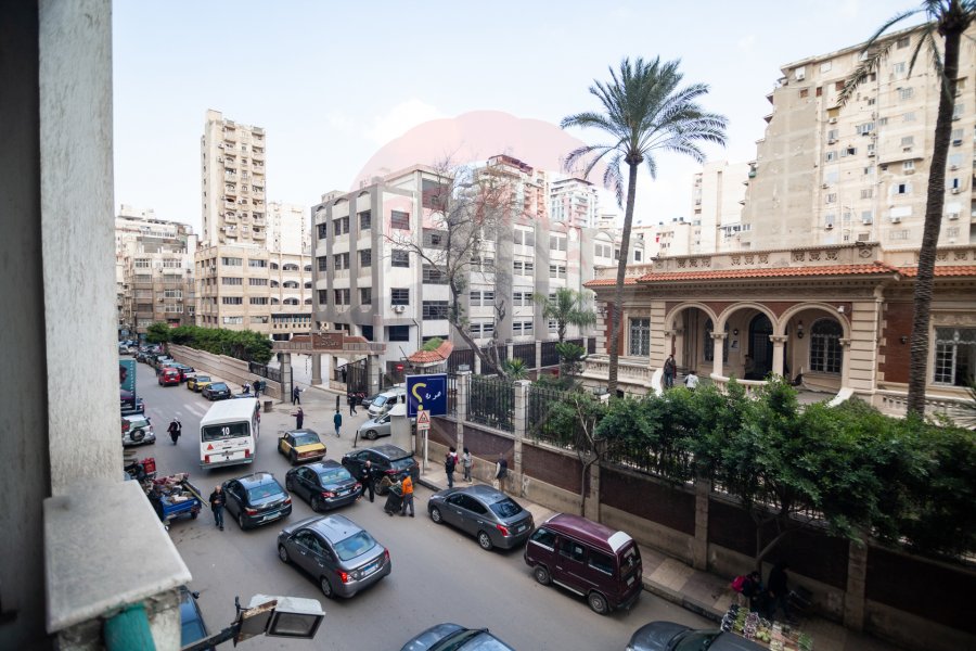 Apartment for sale 250 m Louran (Al-Eqbal Main St.)