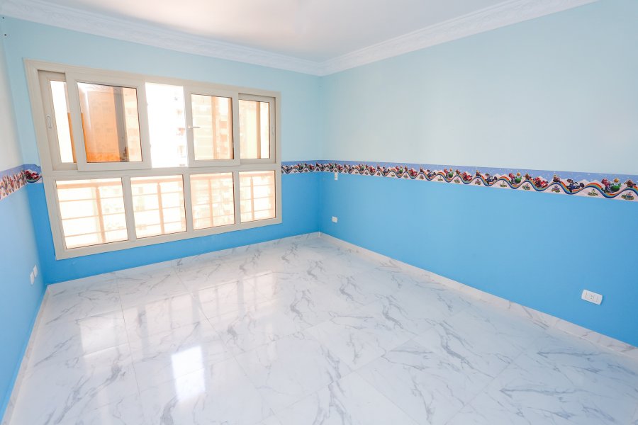 Apartment For Sale 140 m Louran (Sharawy st steps from the sea)