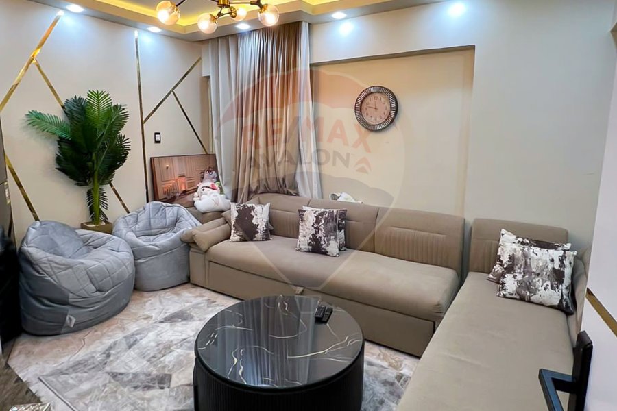 Apartment for sale 100 m in Sidi Bishr (both sides of the sea next to Bir Masoud) -