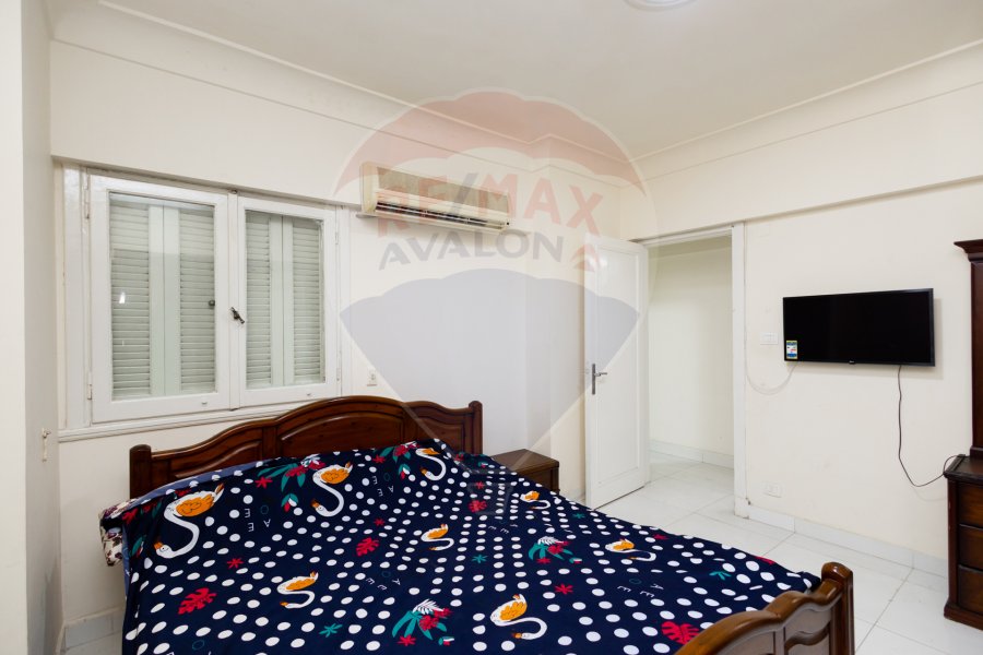 شقة للإيجار المفروش 175 م ميامي (علي البحر)